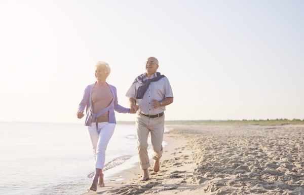 Vital seniors on the beach